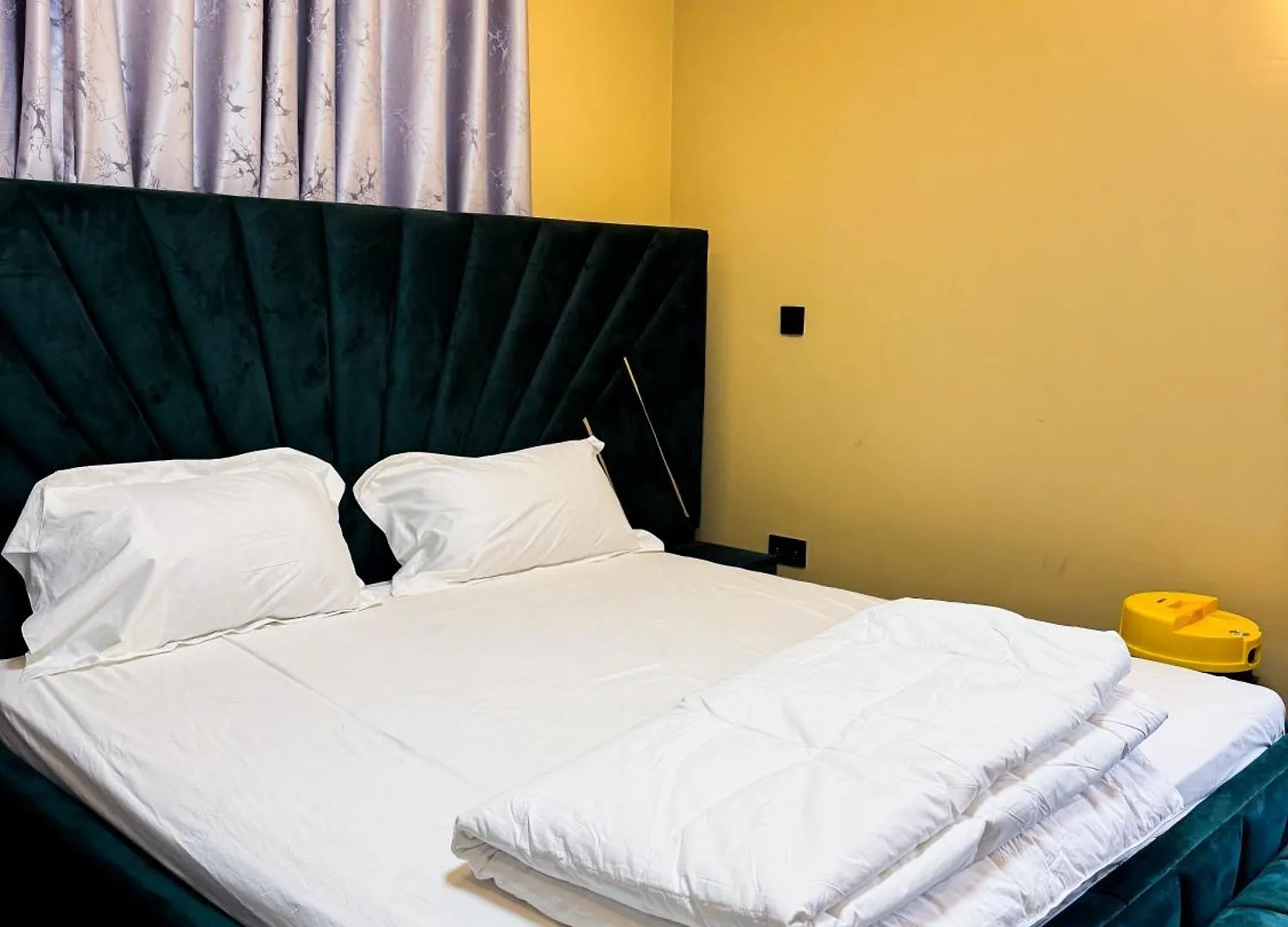 Mirembe Homes Apartments Kampala 0*,